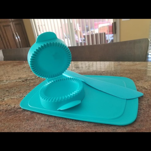 Other Tupperware Peanut Butter And Jelly Sandwich Maker Poshmark